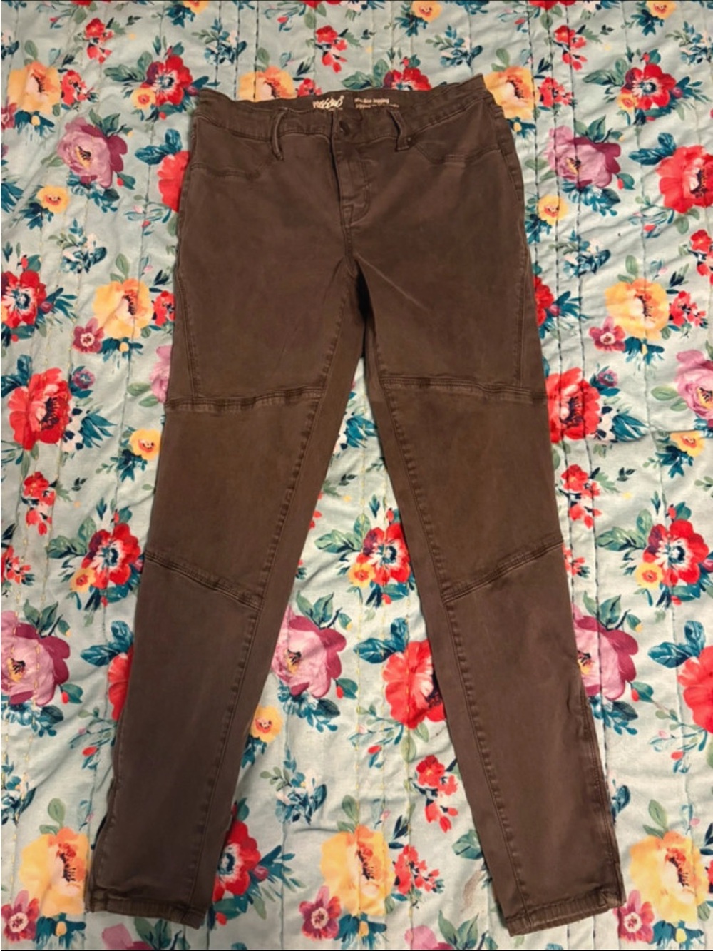 Mossimo Supply Co. Women’s Dark Brown Skinny Jeans